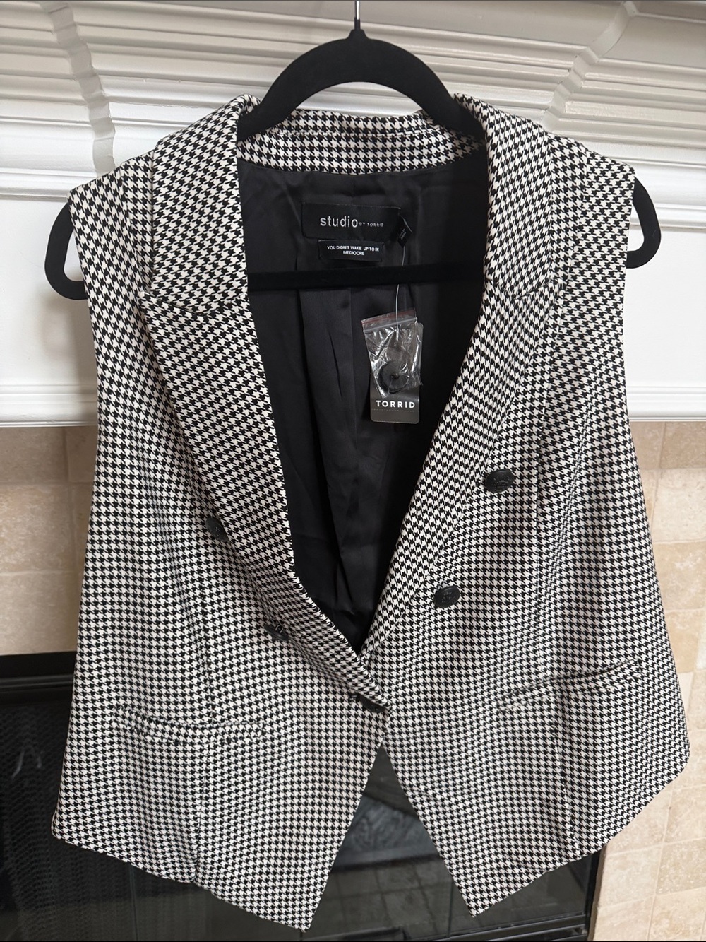Studio by Torrid Black White Houndstooth Tailored Suit Vest Women's Plus Size 2 - Picture 3 of 11